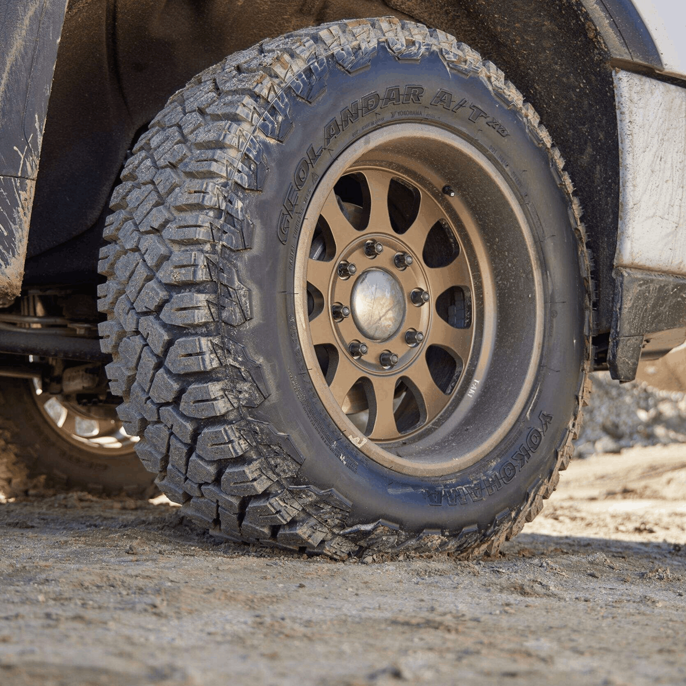 Vibrant HE54 High-end Sport Winter Tire