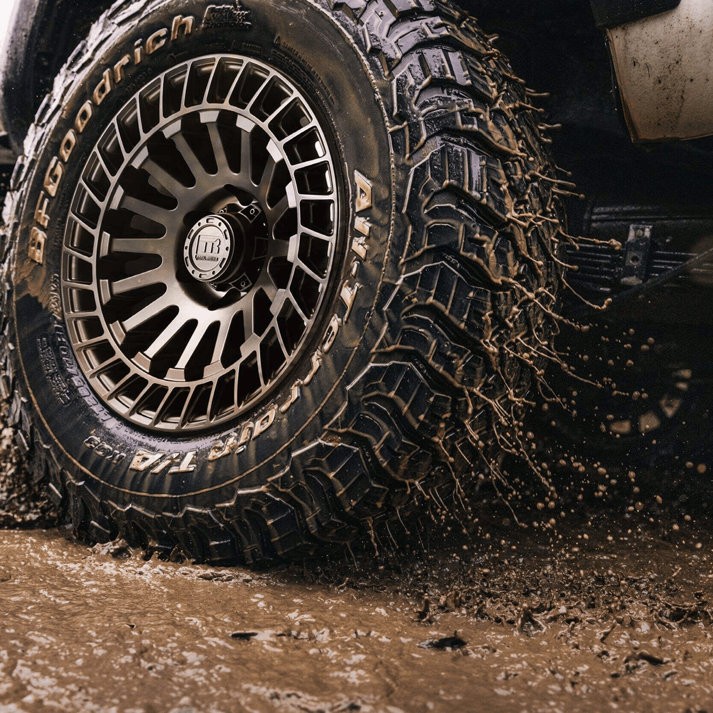 Continent CA02 All-Terrain Tires for Truck & SUV